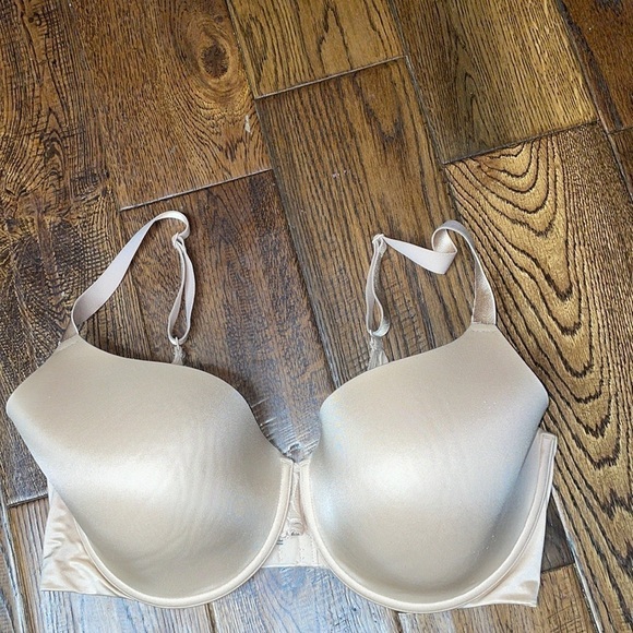BALI Lined Push up Bra Size 38D - Picture 1 of 3